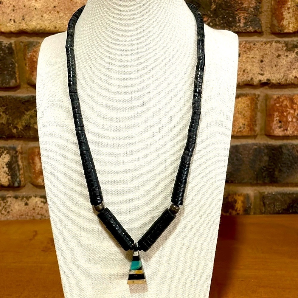 Santo Domingo Pueblo Gemstone Inlay Turquoise Shell Heishi Pendant Necklace